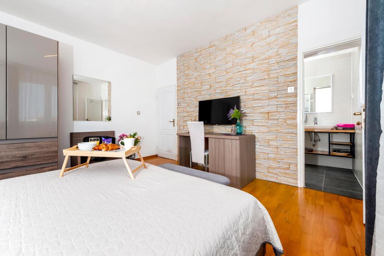 Apartment & Rooms Graciela Rovinj Kültér fotó